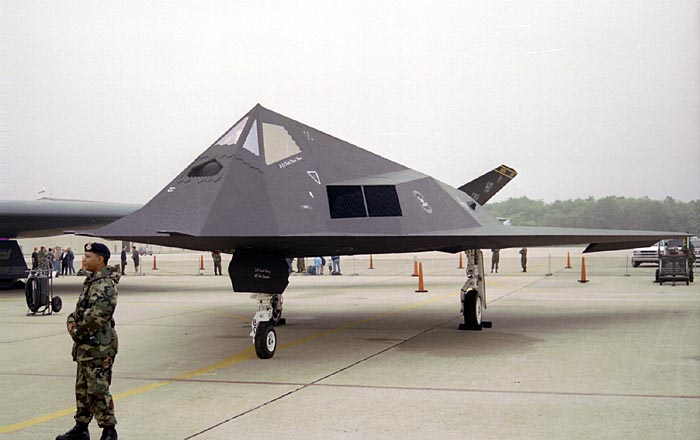 F117-Stealth60.jpg